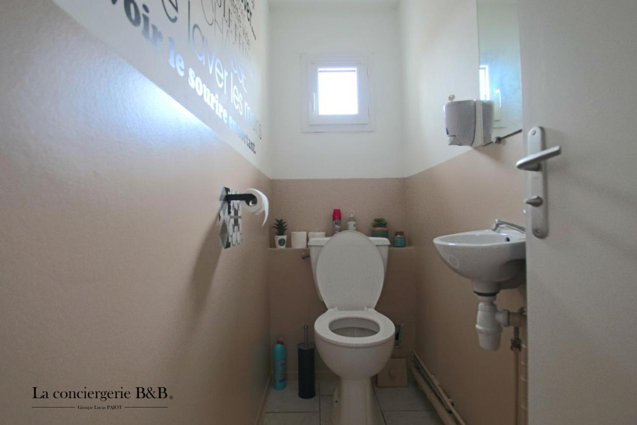 Townhouse near the thermal baths La Rochelle&the Ile d'Oléron Rochefort-sur-Mer Extérieur photo